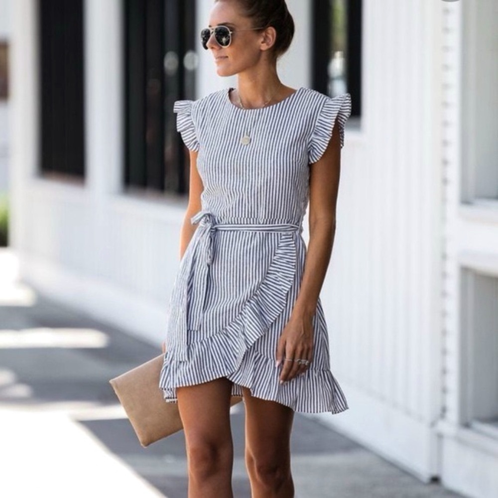 Vici Striped Dress - Everly brand, Size Large - Navy & White